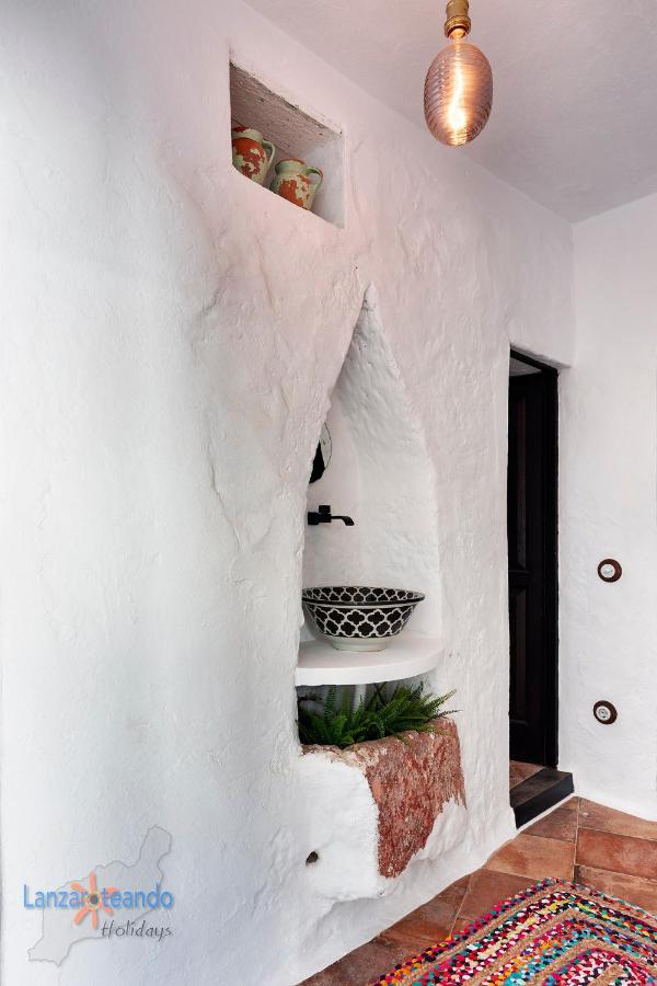 Vivienda Vacacional El Patio De Franky Teguise  Buitenkant foto