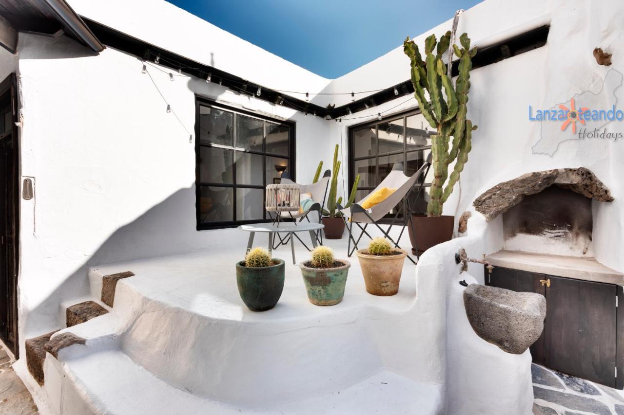 Vivienda Vacacional El Patio De Franky Teguise  Buitenkant foto